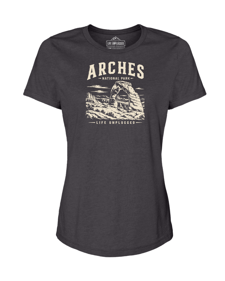ARCHES NATIONAL PARK Women's T-Shirt