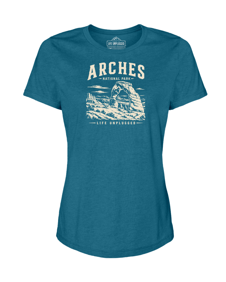 ARCHES NATIONAL PARK Women's T-Shirt