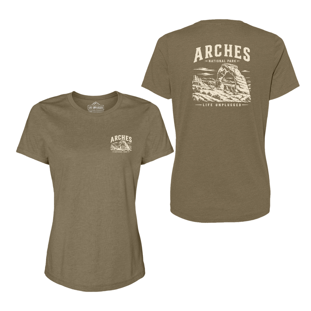 ARCHES NATIONAL PARK Women's T-Shirt