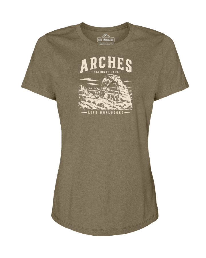 ARCHES NATIONAL PARK Women's T-Shirt