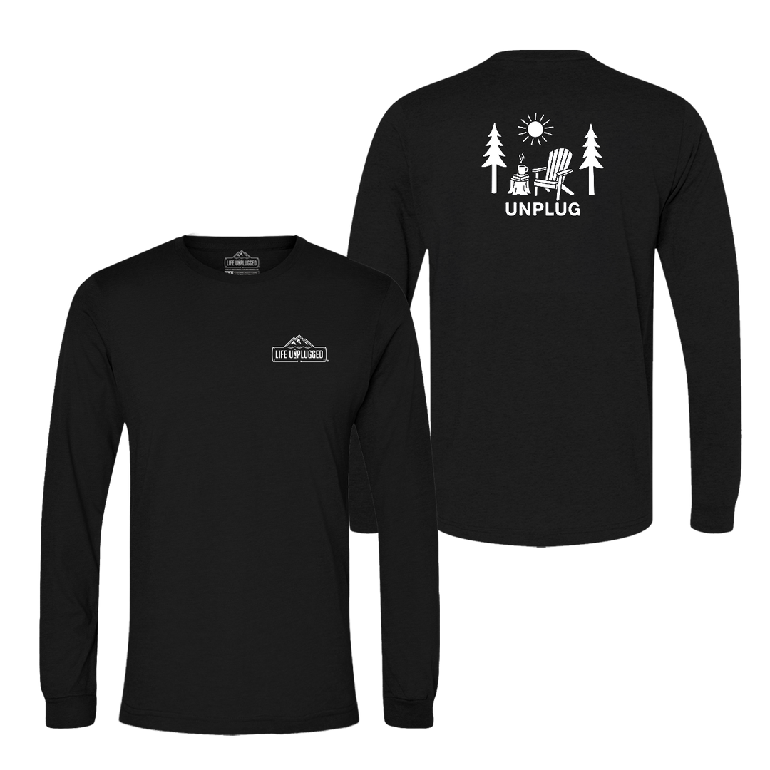 READING IN THE WOODS Long Sleeve T-Shirt