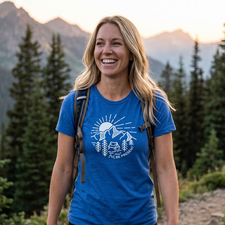 MOUNTAIN SUNSET Women's T-Shirt